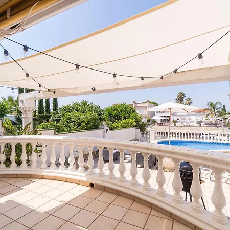 Agradable Casa Al Canal Con Piscina - Hisp-289-51 *