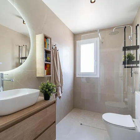 Agradable Casa Al Canal Con Piscina - Hisp-289-51 Empuriabrava